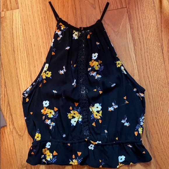 Black Floral Top - Picture 2 of 3